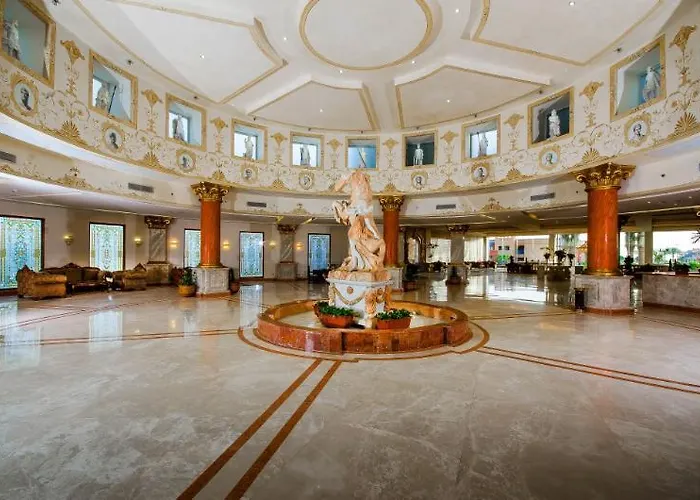 Titanic Palace Families And Couples Only منتجع