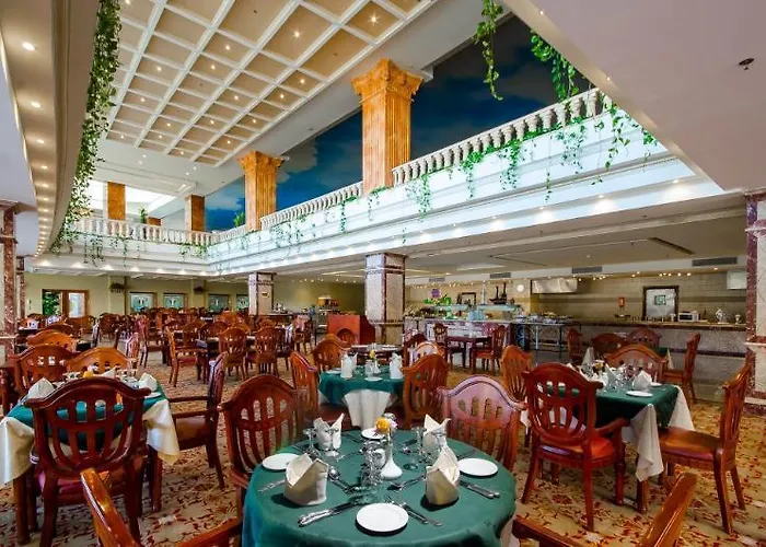 منتجع Titanic Palace Families And Couples Only 5*
