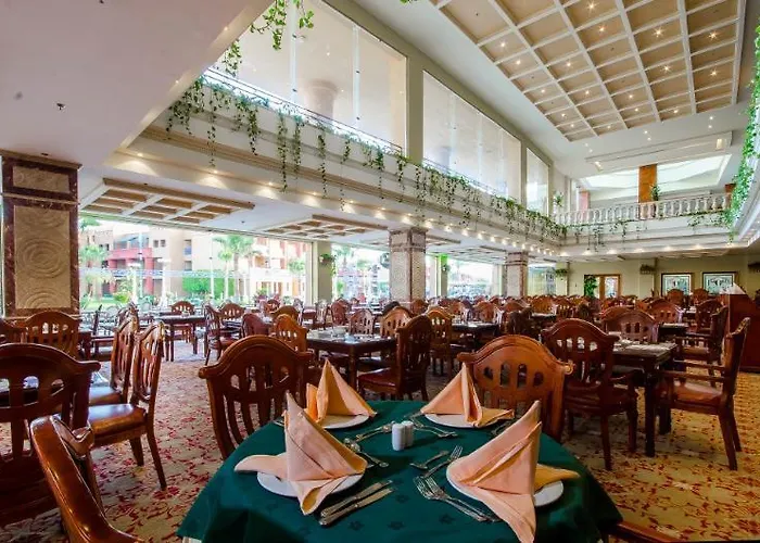Titanic Palace Families And Couples Only الغردقة