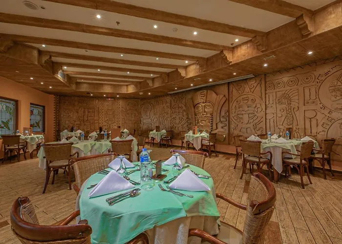 Titanic Palace Families And Couples Only 5* الغردقة