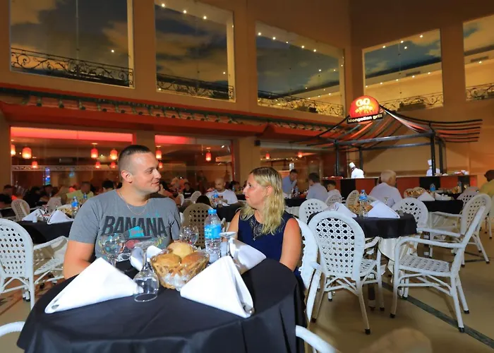 منتجع Titanic Palace Families And Couples Only 5*