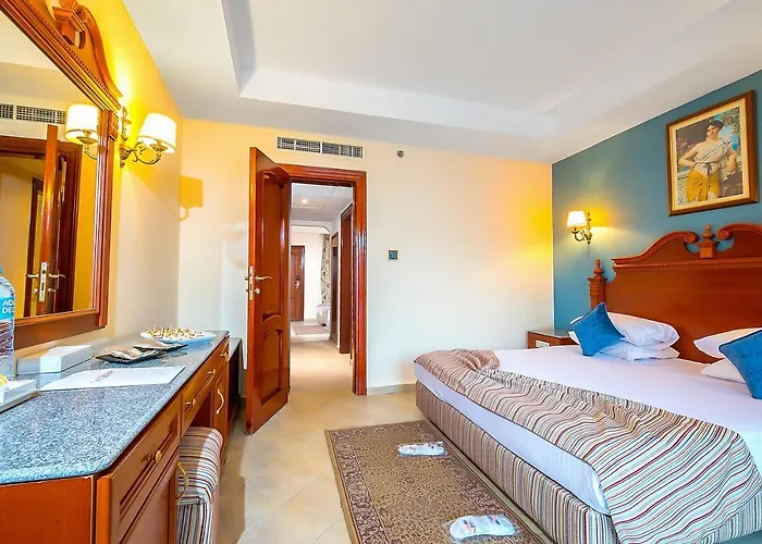 Titanic Palace Families And Couples Only الغردقة